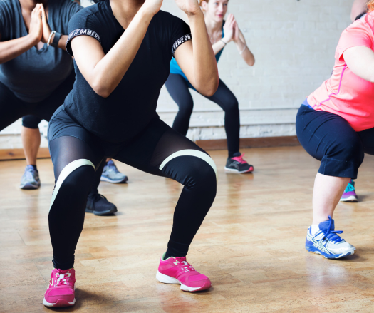 Classe d'exercices en groupe_renforcement musculaire